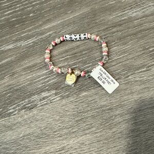 🆕 “Lover” Little Words Project stretch bracelet